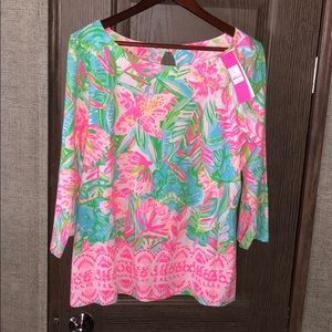 Lilly Pulitzer Top in size XL